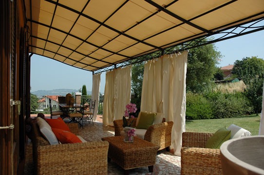 Pergole ferro battuto: country chic, classico, moderno Pergolati in ferro battuto